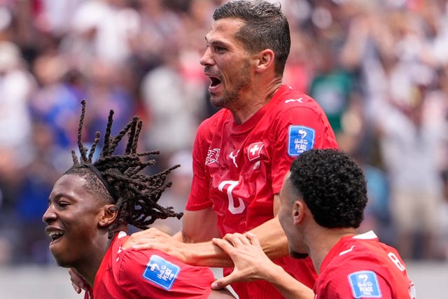 Johan Manzambi celebrates