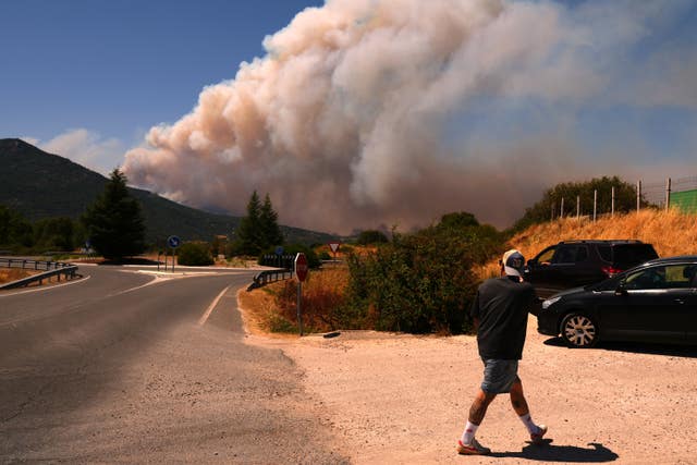 A wildfire advances near San Martin de Valdeiglesias, Ávila province, Spain