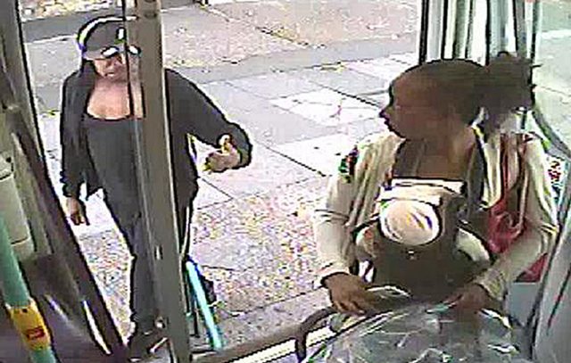 Rosalin Baker being given the thumbs up by Jeffrey Wiltshire as she boards a bus (Metropolitan Police/PA)