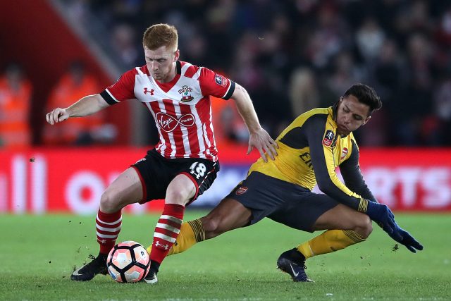 Southampton take on Arsenal