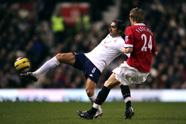 Manchester United's Darren Fletcher and Tottenham's Pedro Mendes (Matthew Ashton/Empics)
