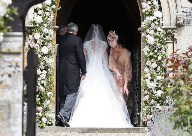 Pippa's dress by Giles Deacon proves seamless sensation