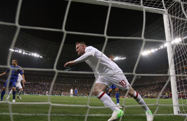 Wayne Rooney grabs the winner for England