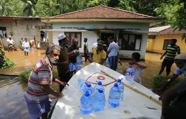 Fishermen go to the aid of flood victims