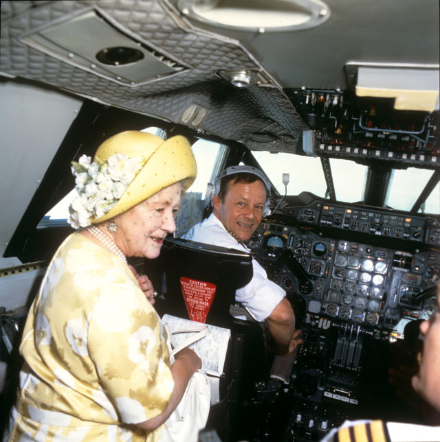 The Queen Mother on a flight in 1985 meeting the pilots on a Concorde