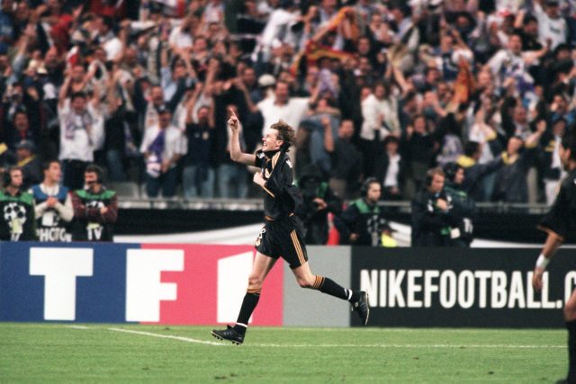 Steve McManaman celebrates scoring for Real Madrid against Valencia