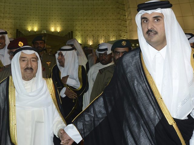 Qatar situation: Kuwaiti emir visits Saudi, no word on outcome of talks