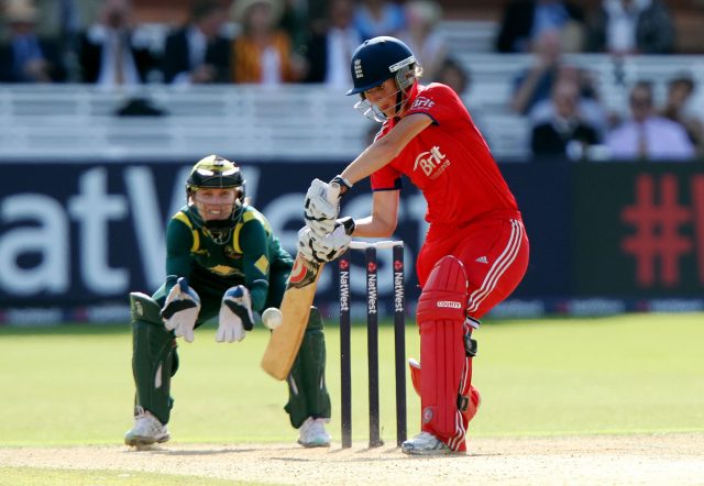Charlotte Edwards batting for England against Australia