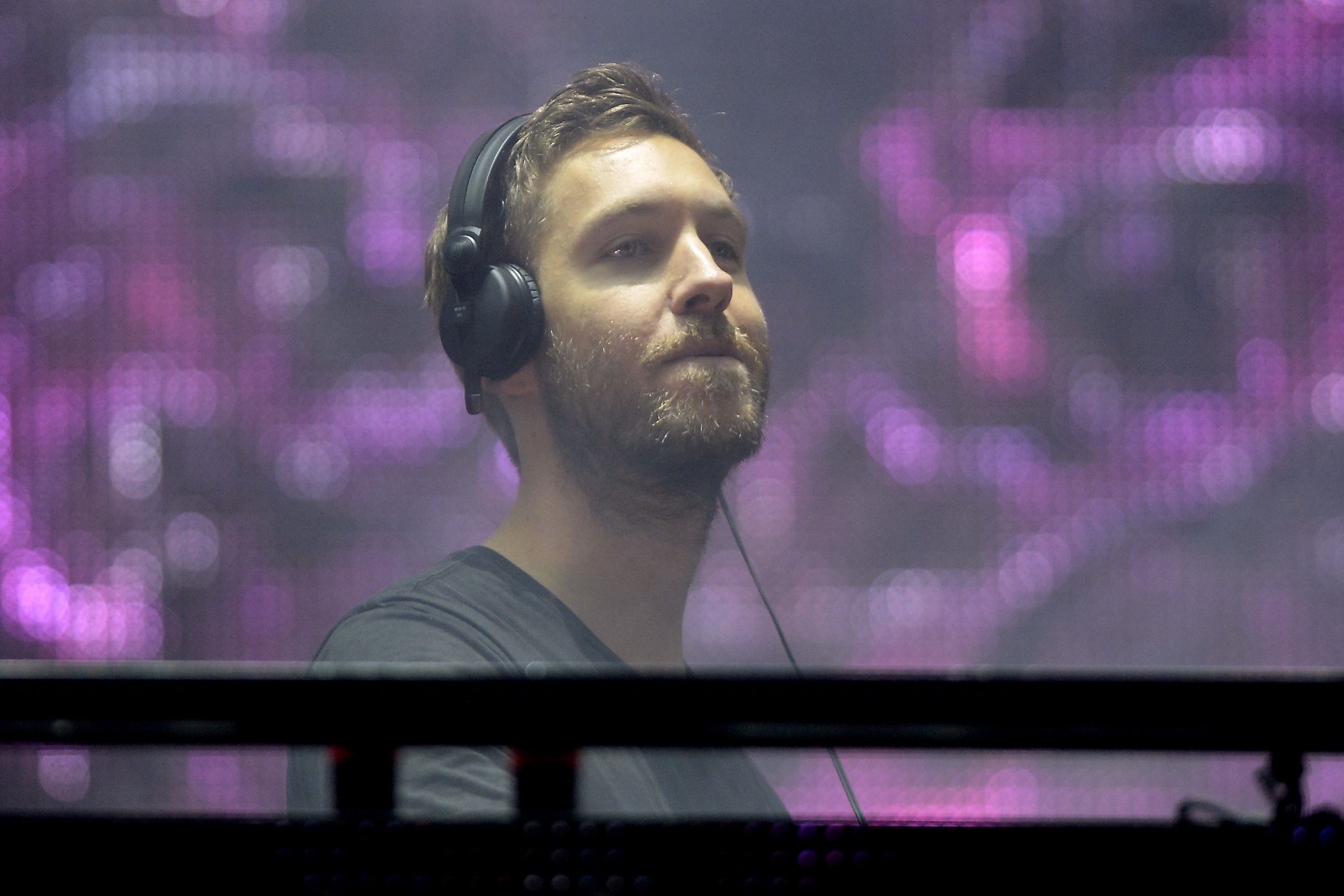Calvin Harris says he ‘snapped’ at exgirlfriend Taylor Swift to