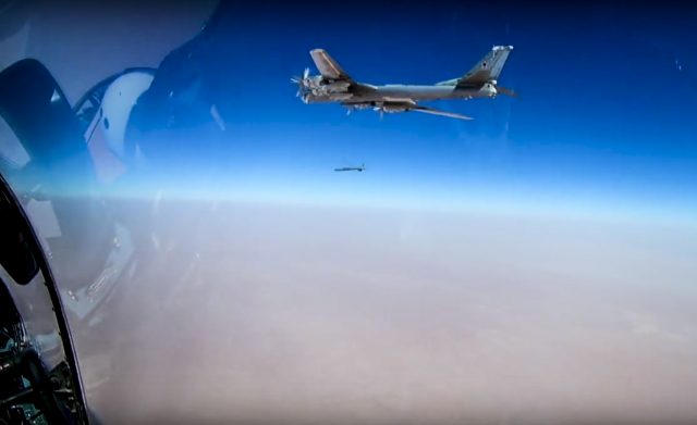 Russian Federation pounds Daesh in Syria with cruise missiles Russian Federation pounds Daesh in Syria with cruise missiles