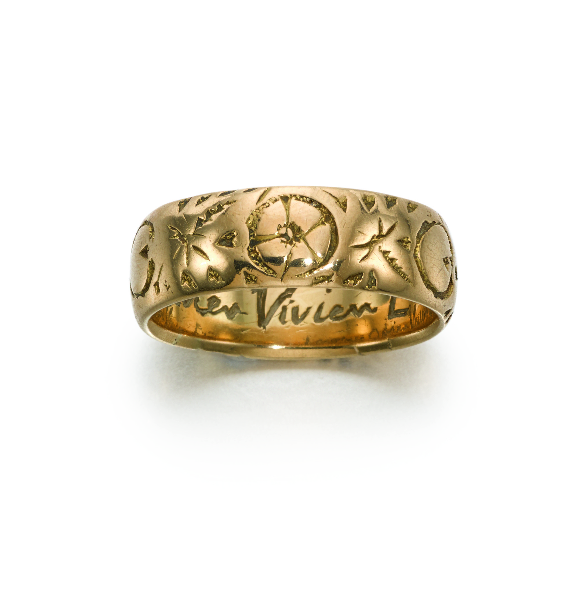 A gold ring inscribed Laurence Olvier Vivien Eternal (Sotheby's)