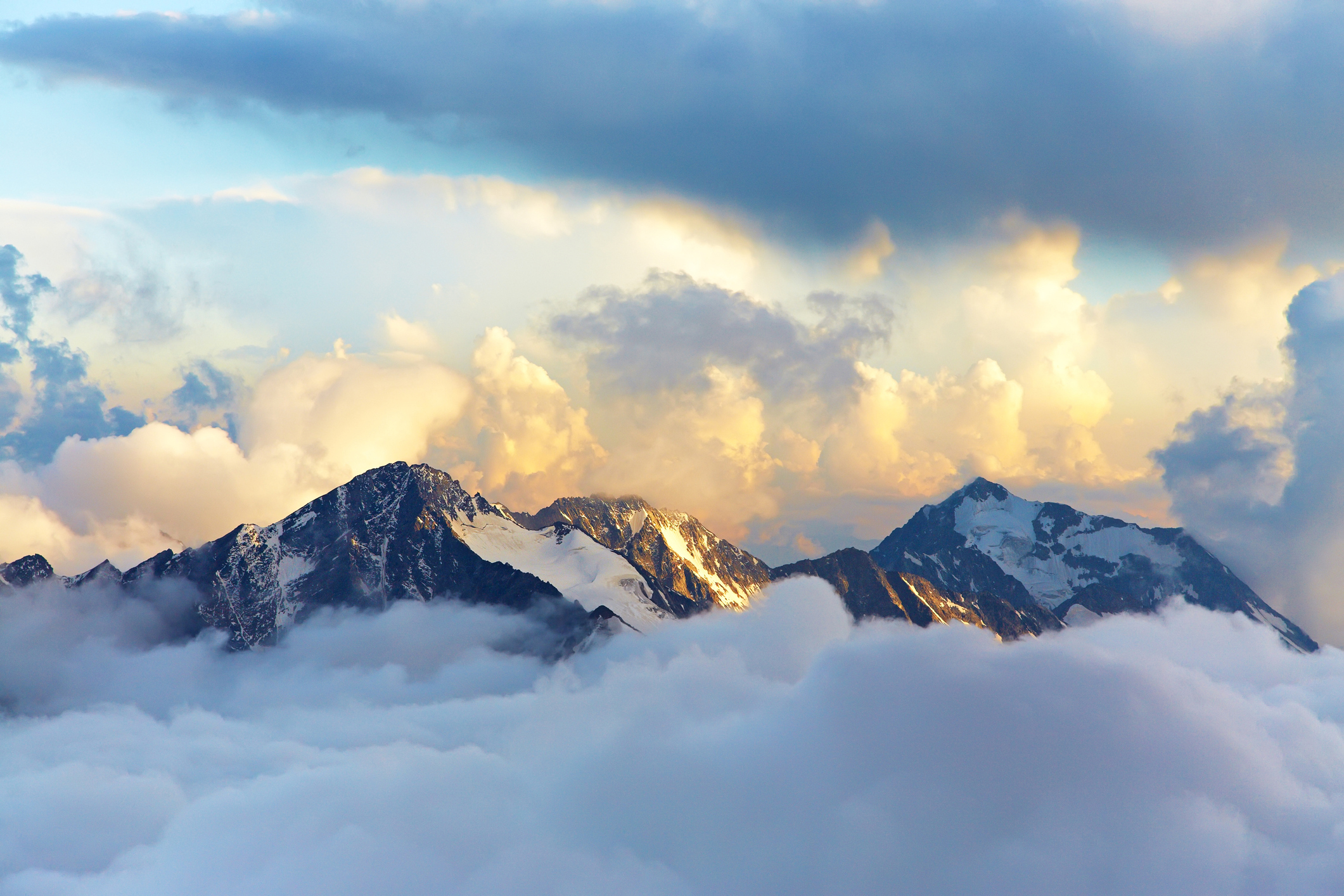 Clouds in high atmosphere.