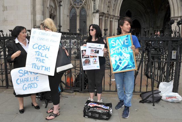 Charlie's supporters protest outside the High Court (Nick Ansell/PA)