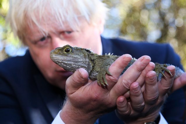 Boris Johnson with a tuatara