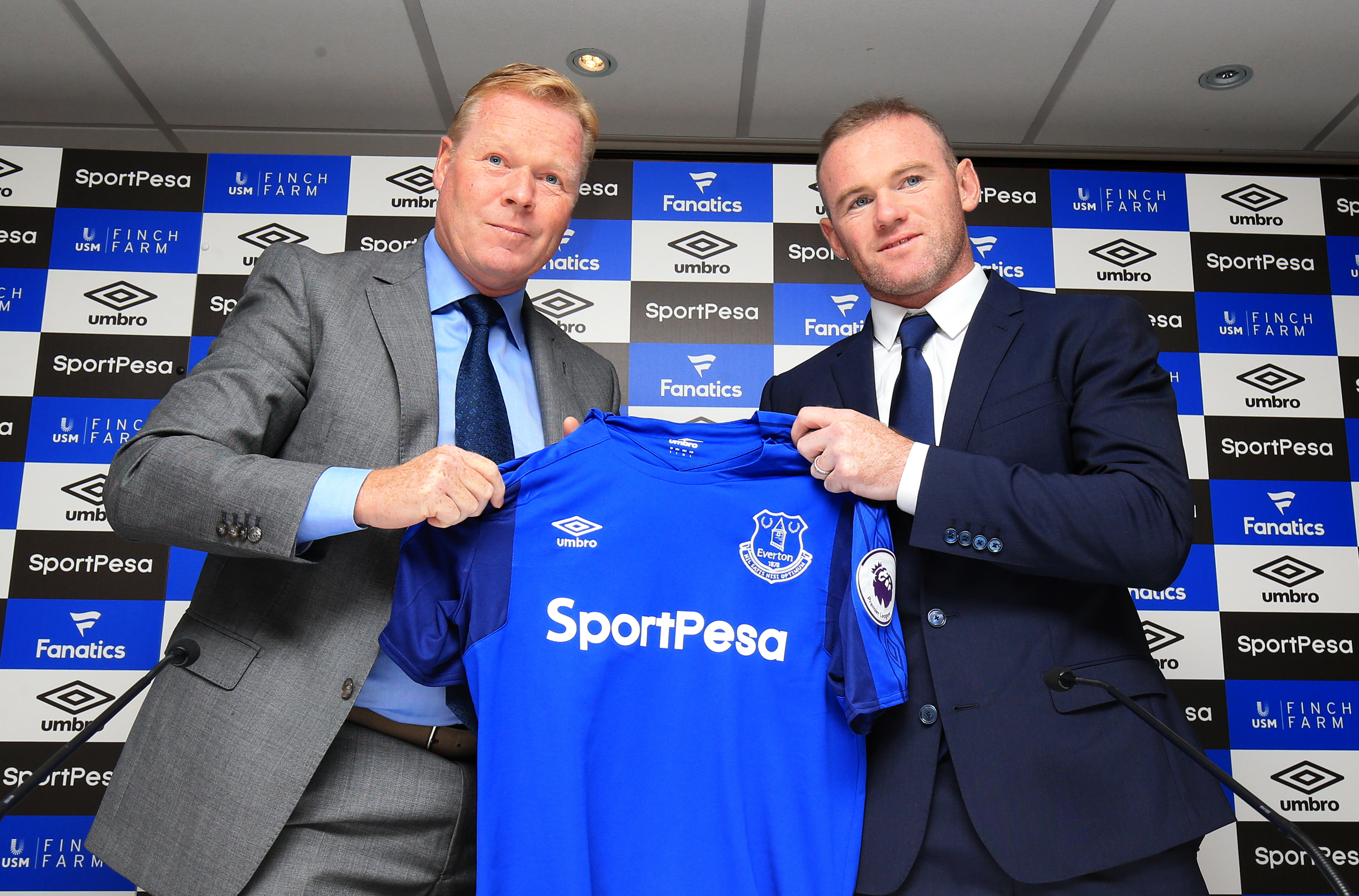 Wayne Rooney rejoins Everton