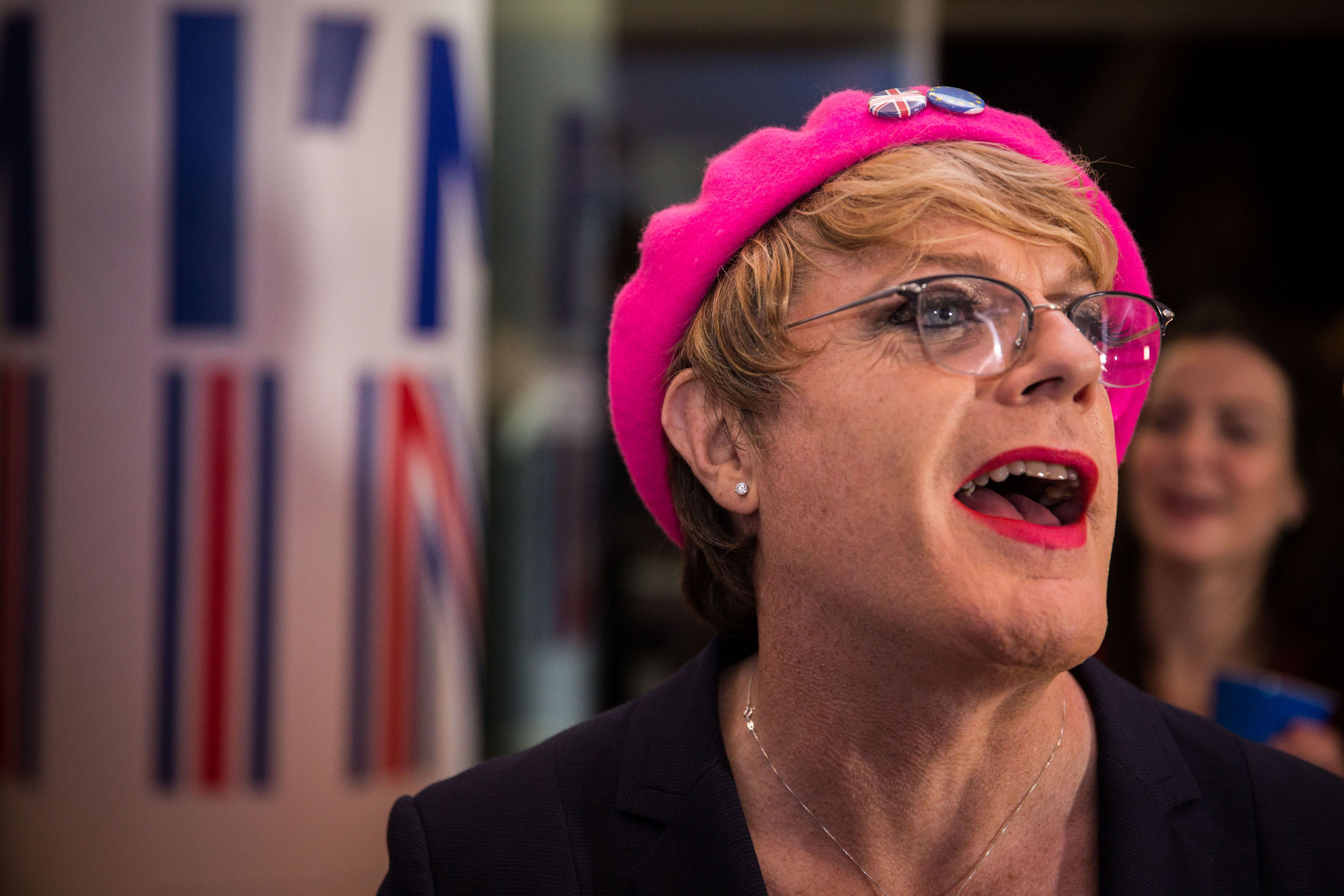 eddie izzard net worth