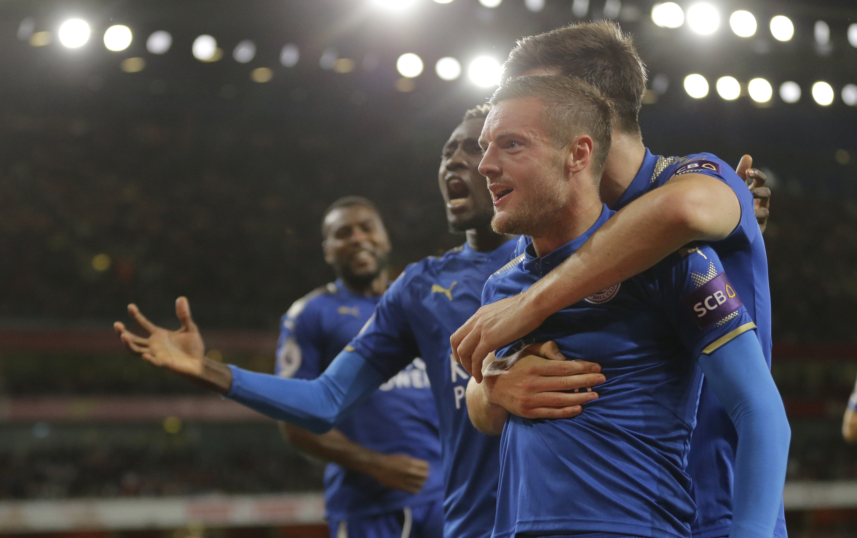 Vardy celebrates with teammates