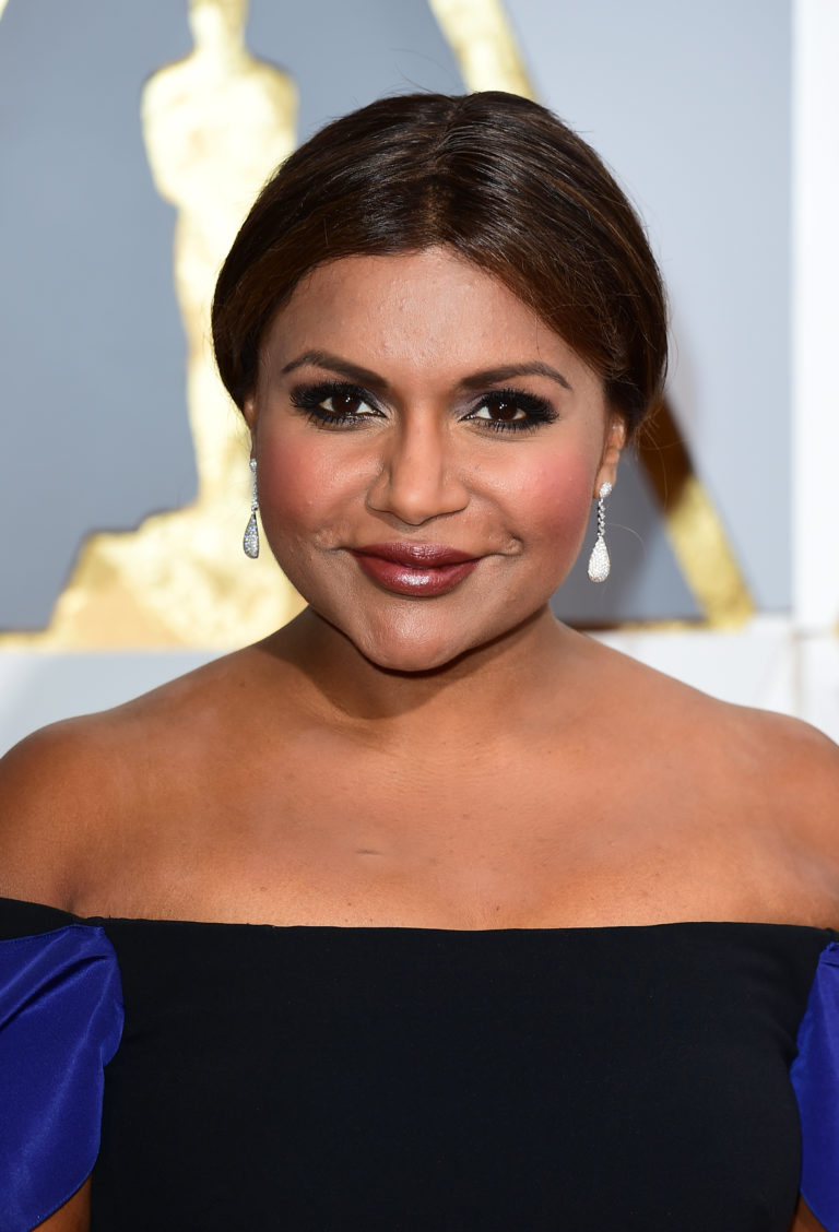 Mindy Kaling Speaks About Pregnancy For The First Time Express And Star