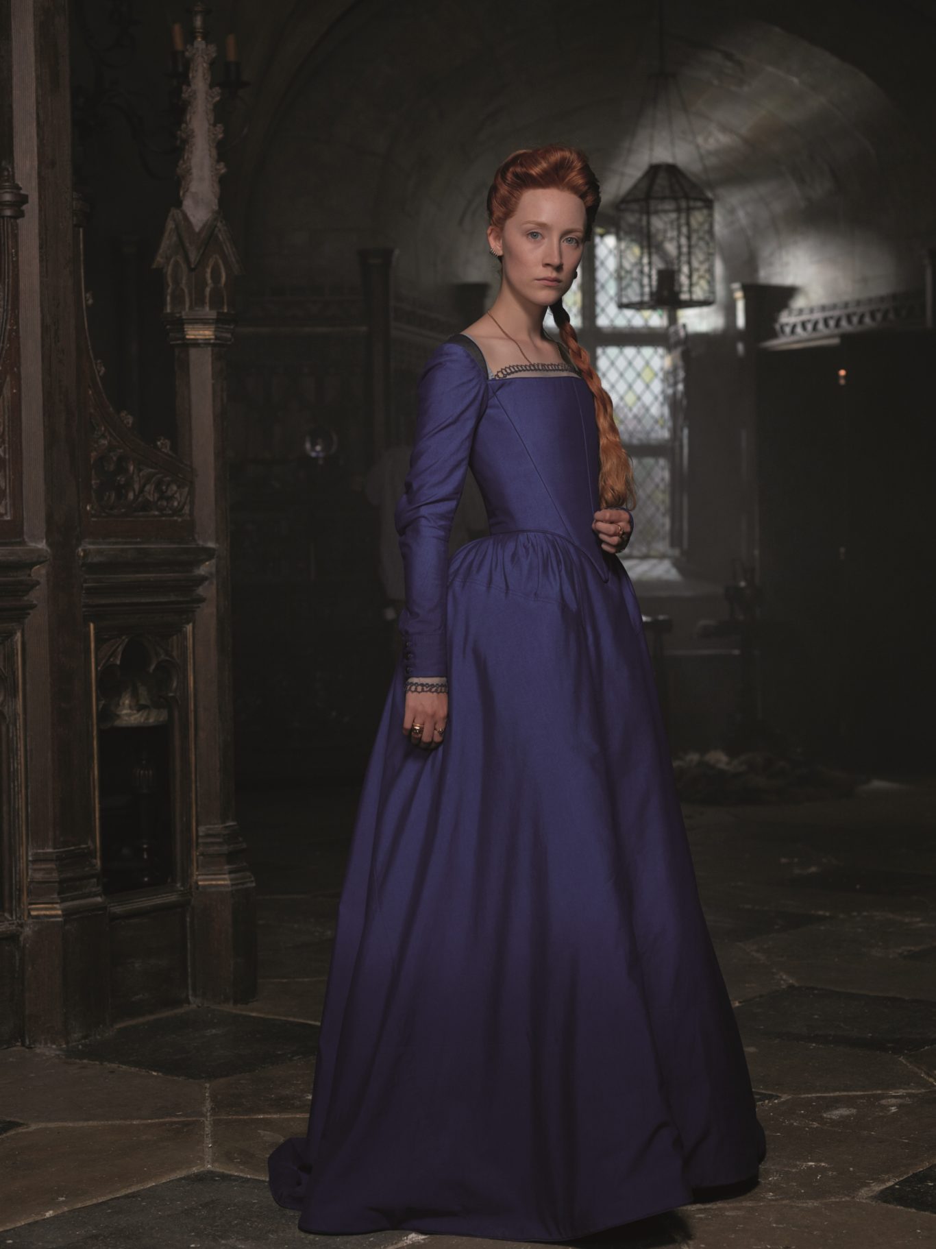 First look at Saoirse Ronan in title role in Mary, Queen Of Scots
