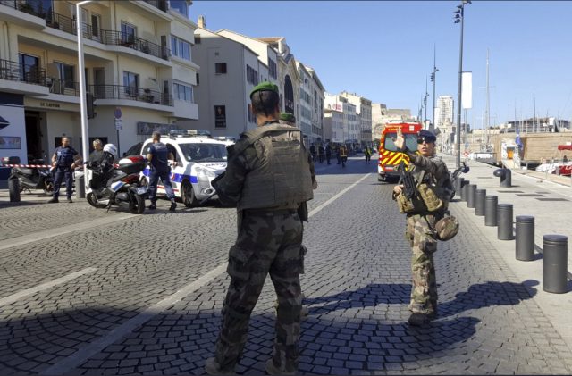 Armed soldiers in Marseille