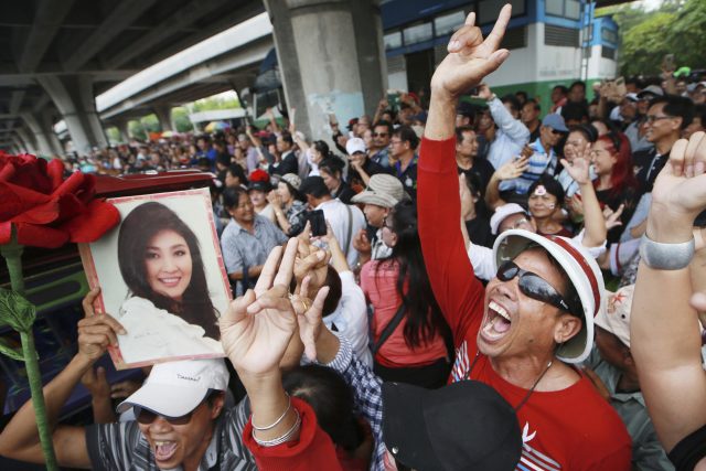 Supporters of Yingluck Shinawatra outside the Supreme Court