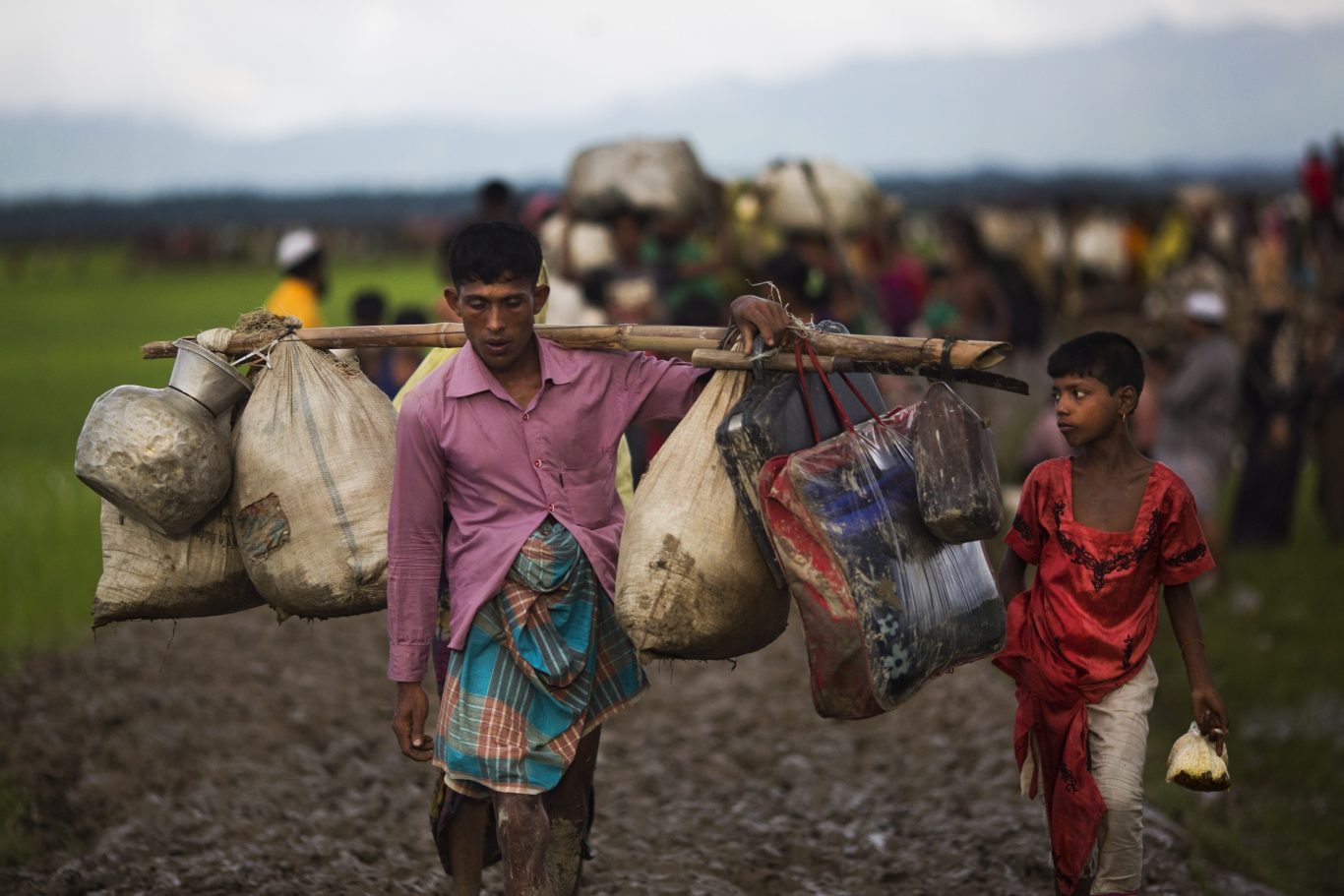 Burma's military says almost 400 people have died in recent violence in the western state of Rakhine triggered by attacks on security forces by insurgents from the Rohingya  Bernat Armangue/AP