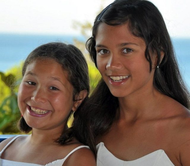 Jemima with her sister Amelia (NHS Blood and Transplant/PA)
