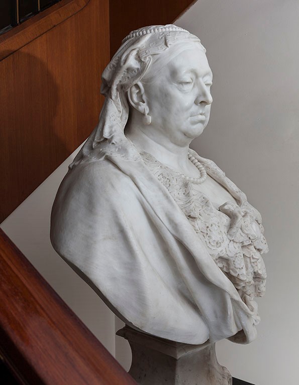 The bust of Queen Victoria (DCMS)