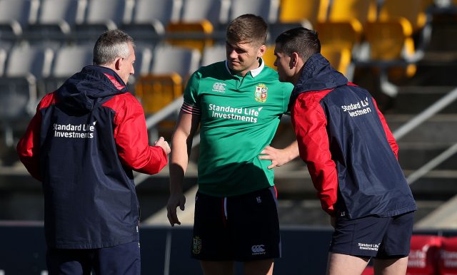 Rob Howley with Owen Farrell and Jonny Sexton