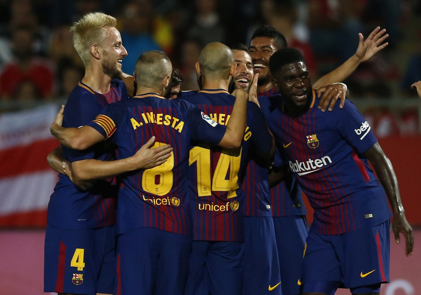 Barcelona down Girona to continue winning start to season