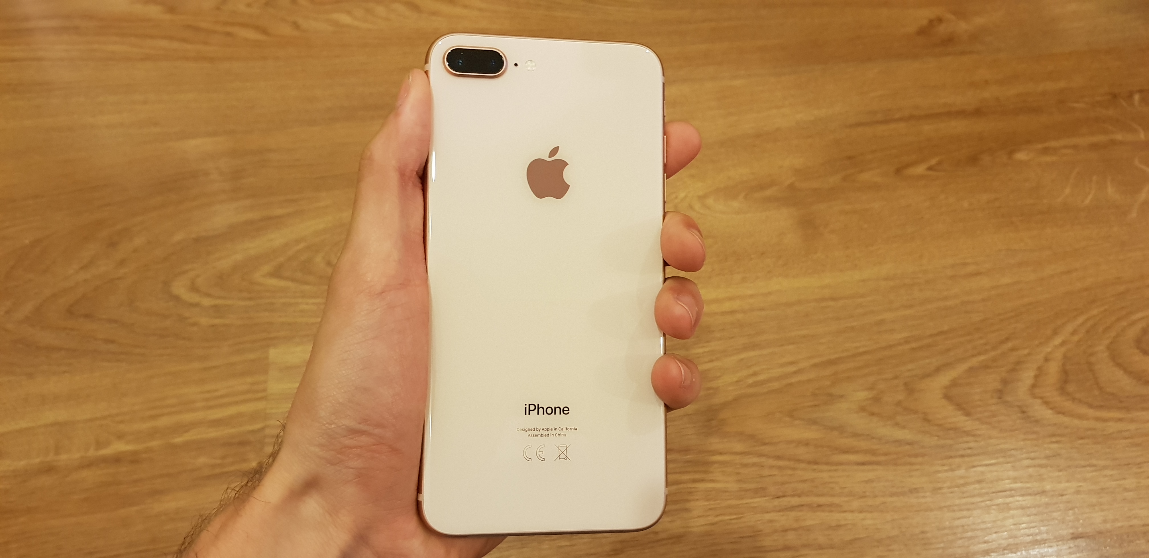 iPhone 8 Plus