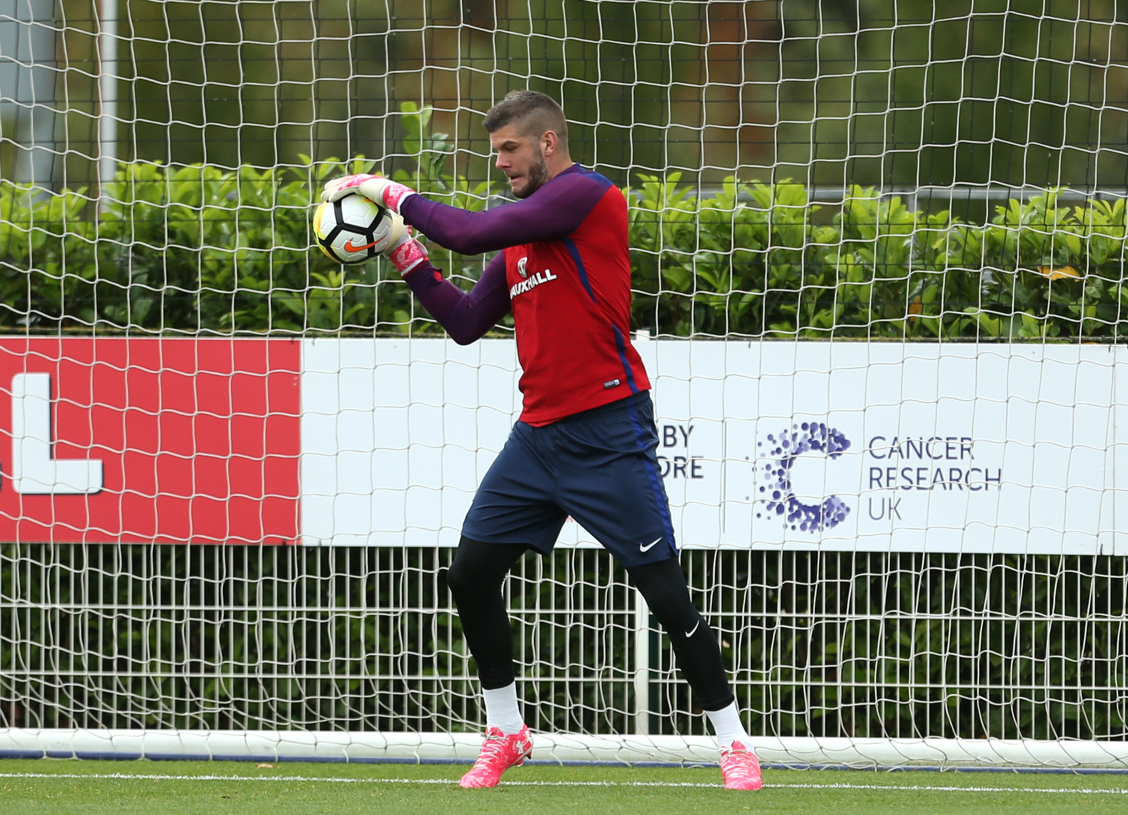 Fraser Forster trains with England