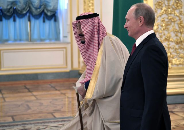 Kimg Salman and Vladimir Putin