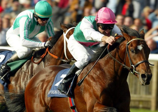 Oasis Dream and Jimmy Fortune win the Middle Park Stakes at Newmarket