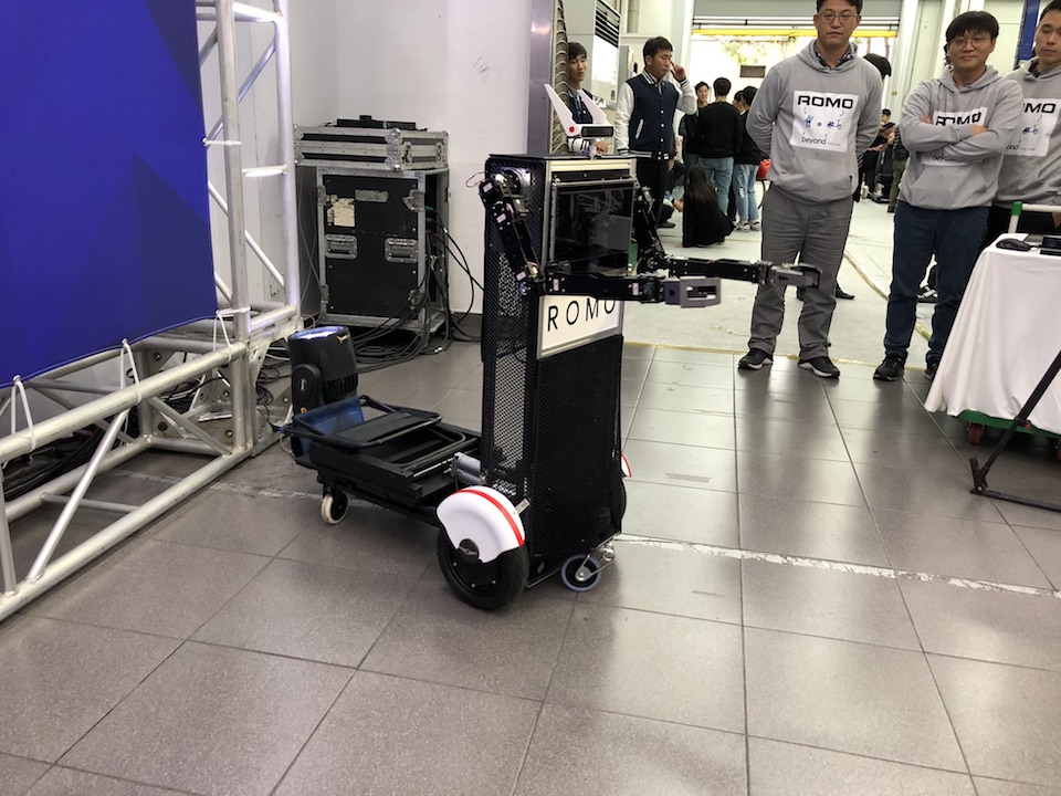 Romo mobility robot