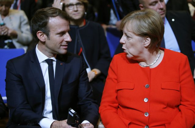 Emmnauel Macron and Angela Merkel