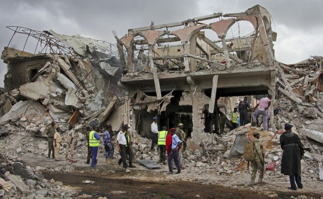 Death Toll In Somalia Lorry Blast Rises To 276 With Hundreds Injured ...