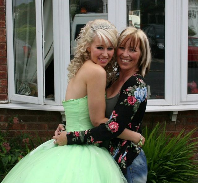 Helen Fox and her daughter Kristina (Collect/PA Real Life)