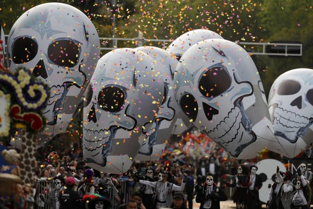 This year's parade featured a kilometre-and-a-half of floats (Eduardo Verdugo/AP)