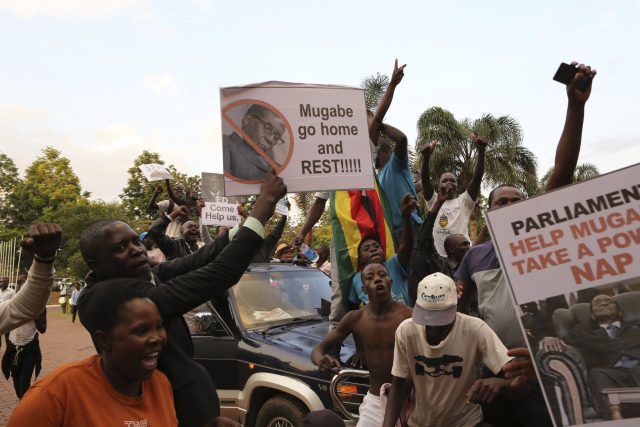 Zimbabweans celebrate in Harare