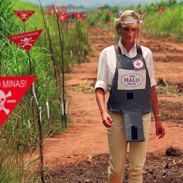 Diana, Princess of Wales, tours a minefield in Angola in January 1997