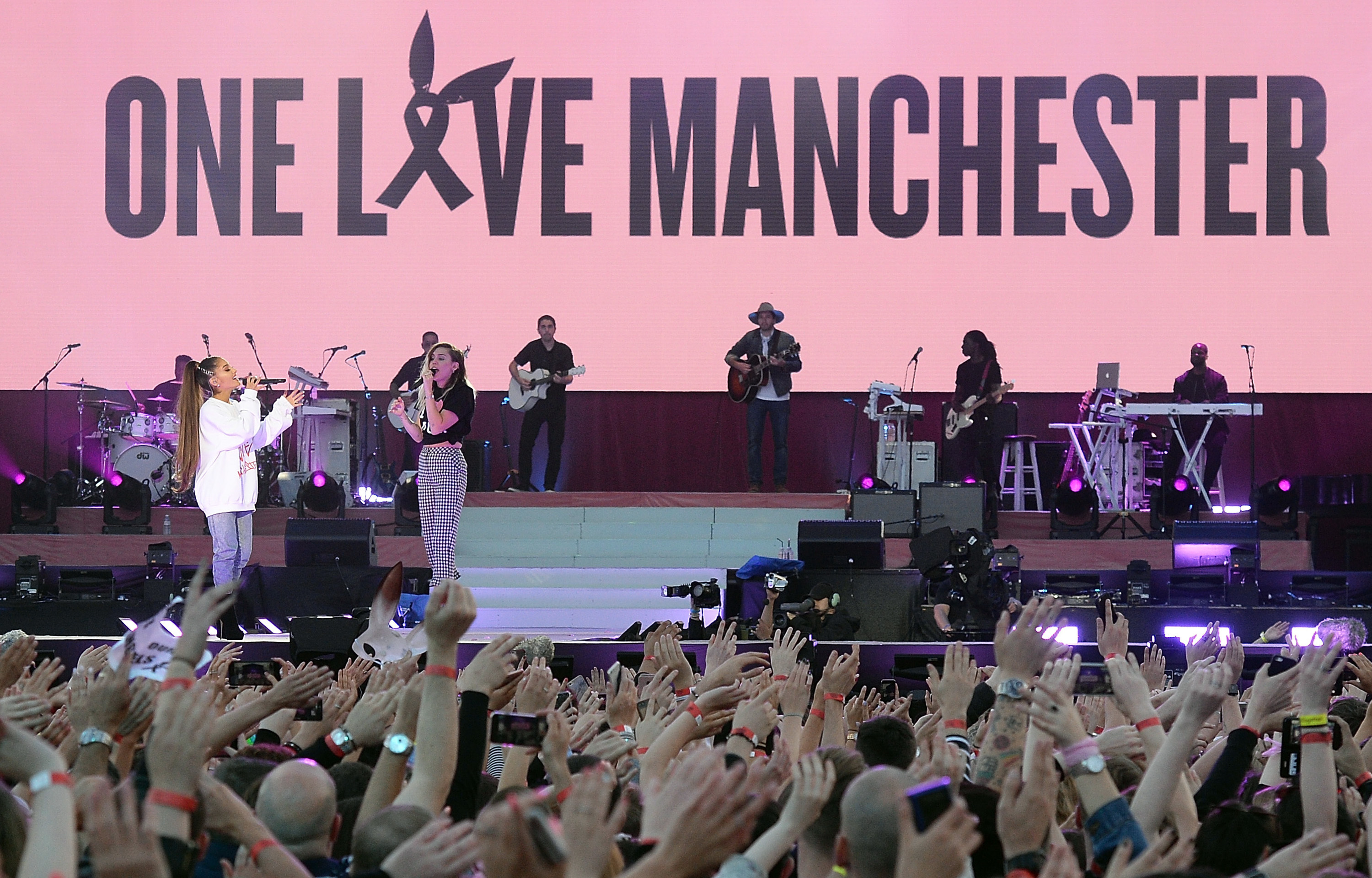 Manchester attack benefit concert