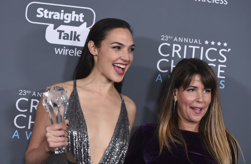 Gal Gadot with Patty Jenkins 