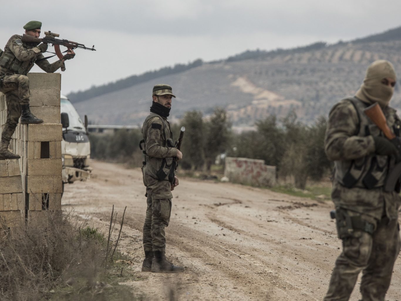 Nato pleads for restraint as Turkey battles Kurdish militia in Syria ...