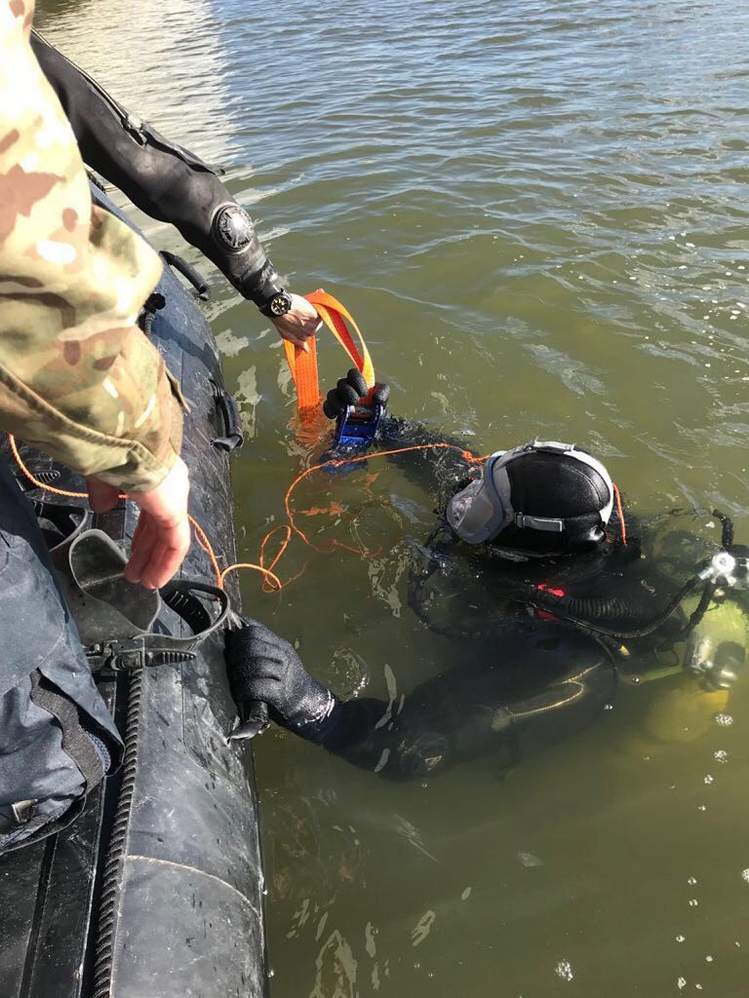 The device was examined by the police and Royal Navy dive teams (Royal Navy/MoD/Crown copyright/PA)