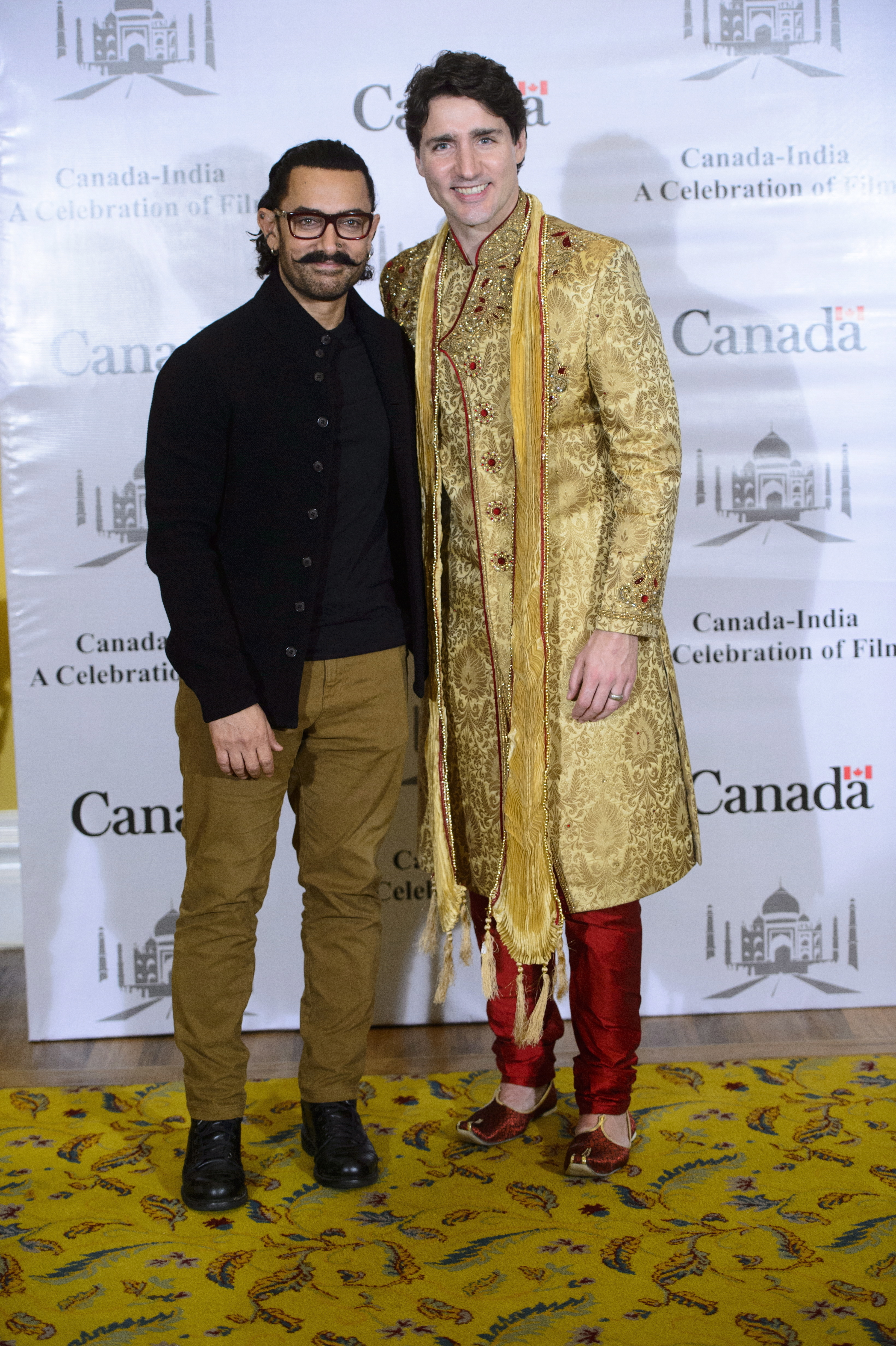 People are offering Justin Trudeau style tips after he 'dresses up like a  groom' on India trip - The Irish News