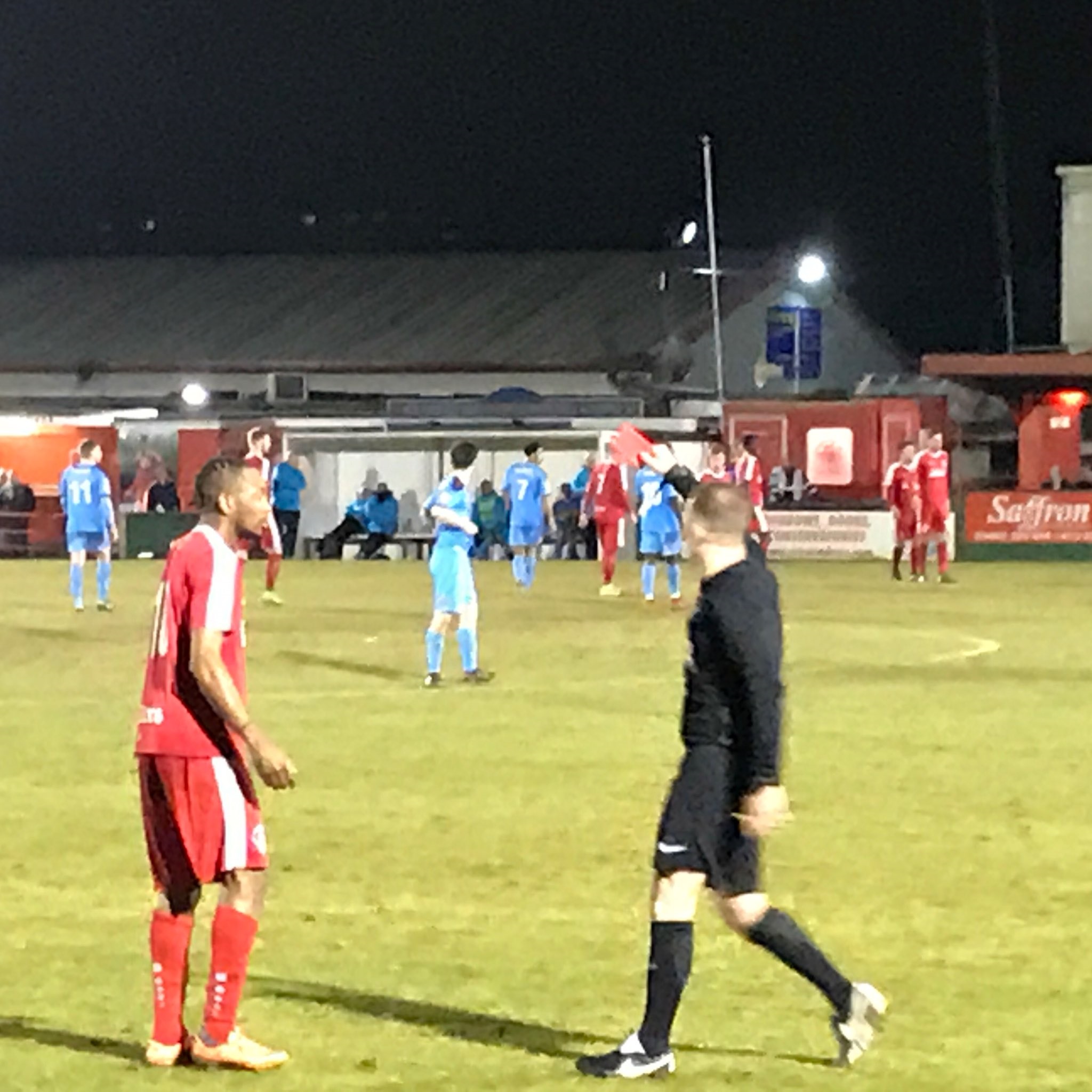 A photo from a football match between Hemel Hempstead and East Thurrock United