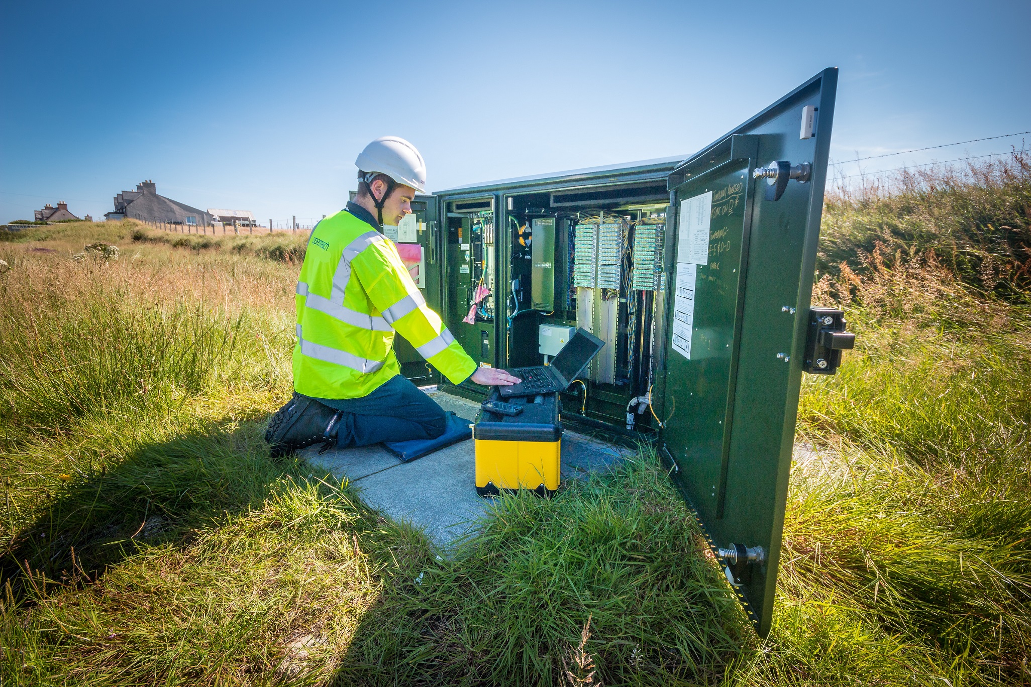 Openreach engineer Stuart Macdonald in North Tolsta in Lewis (Openreach/PA)