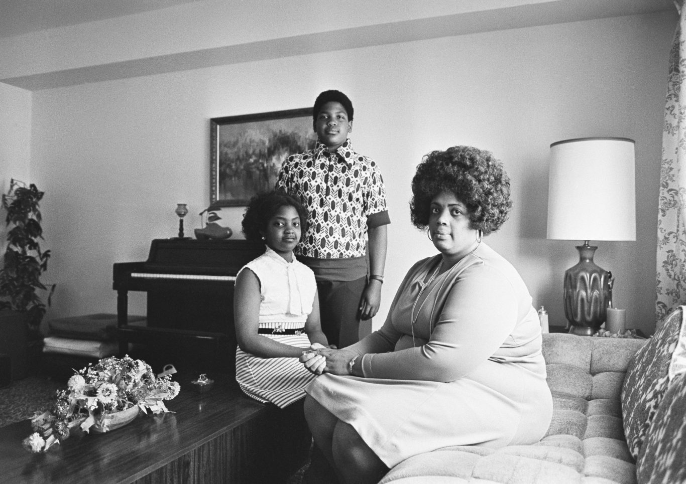 Linda Brown and her two children in 1974 (AP)