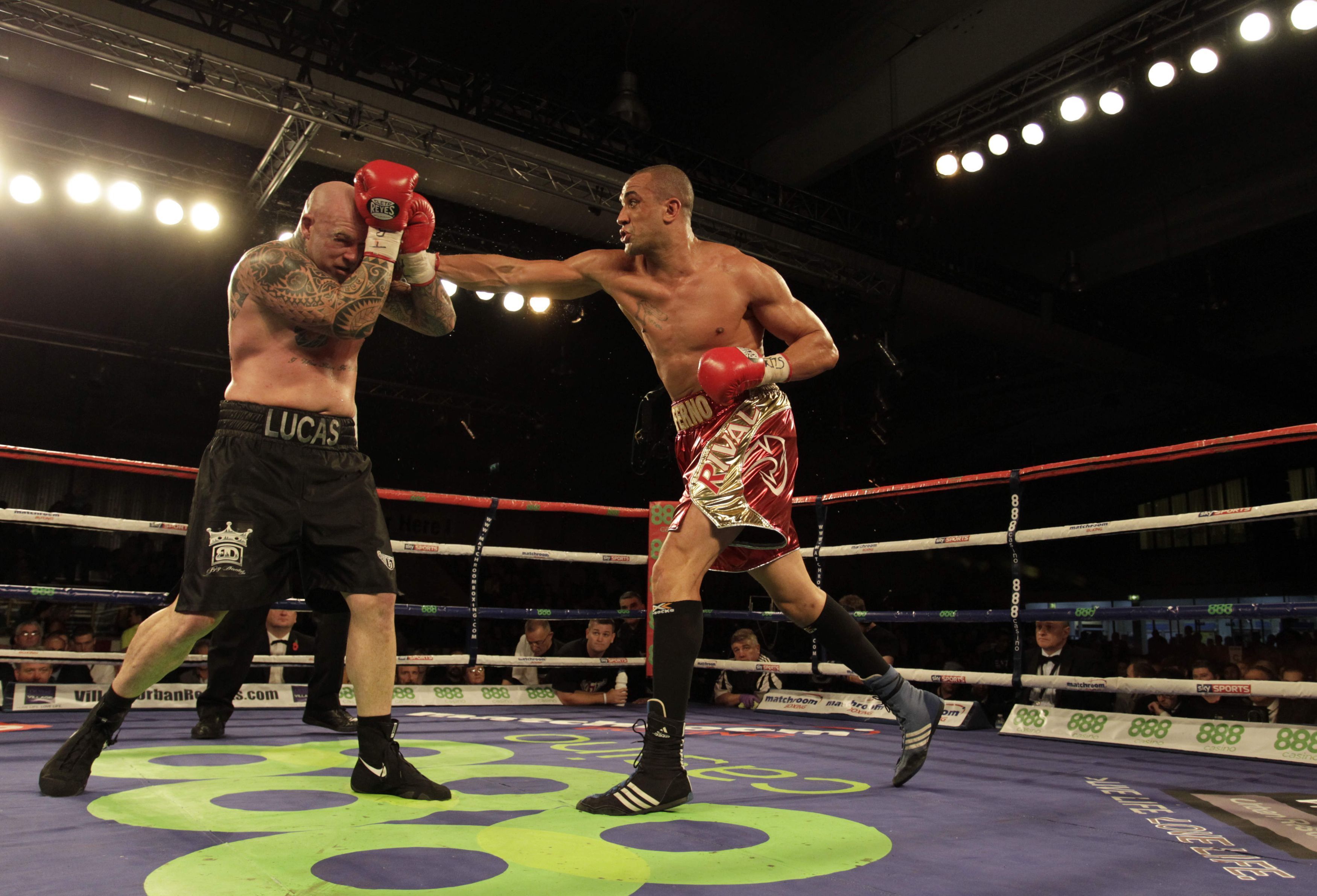 A boxing match between Lucas Browne and Richard Towers